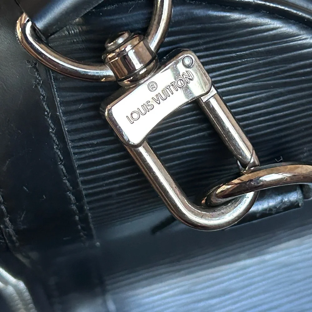 Louis Vuitton Vintage Epi Sac de Voyage Bourget 50 - Picture 15 of 15
